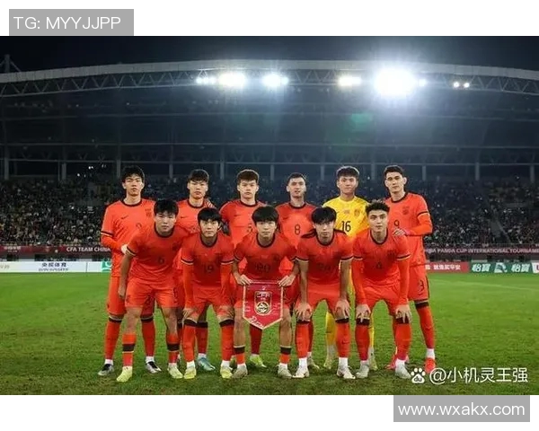 中国足球历史上最具荣誉的明星球员及其辉煌成就回顾